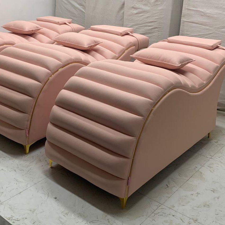luxury pink lash bed