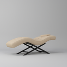 Eyelash bed in Nude with Stainelss Steel Black Base