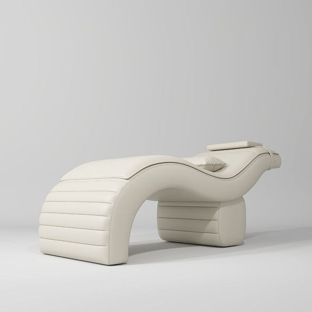 Daisee Lash Bed